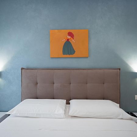 Nazzarooms Napels Buitenkant foto