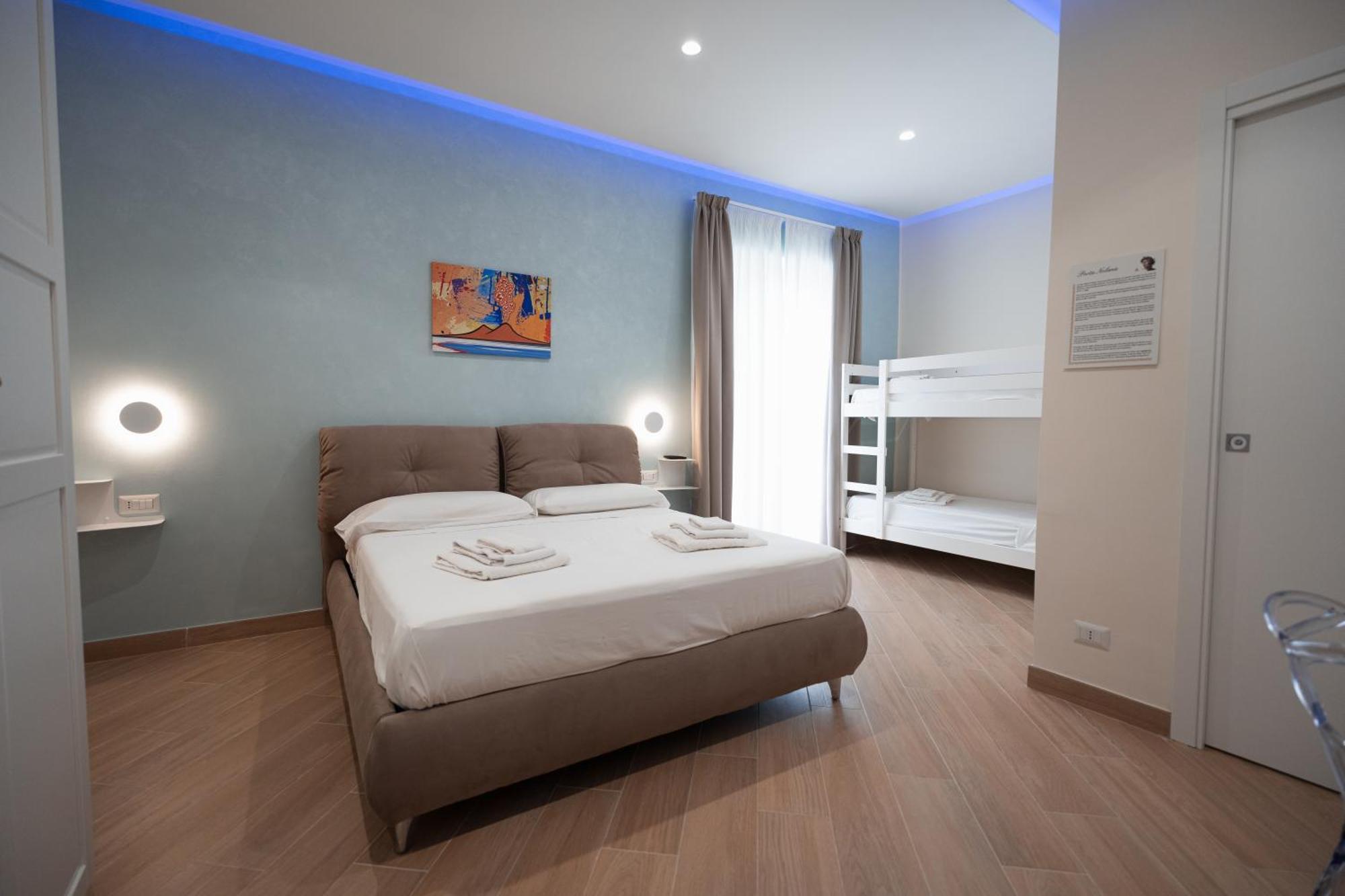 Nazzarooms Napels Buitenkant foto